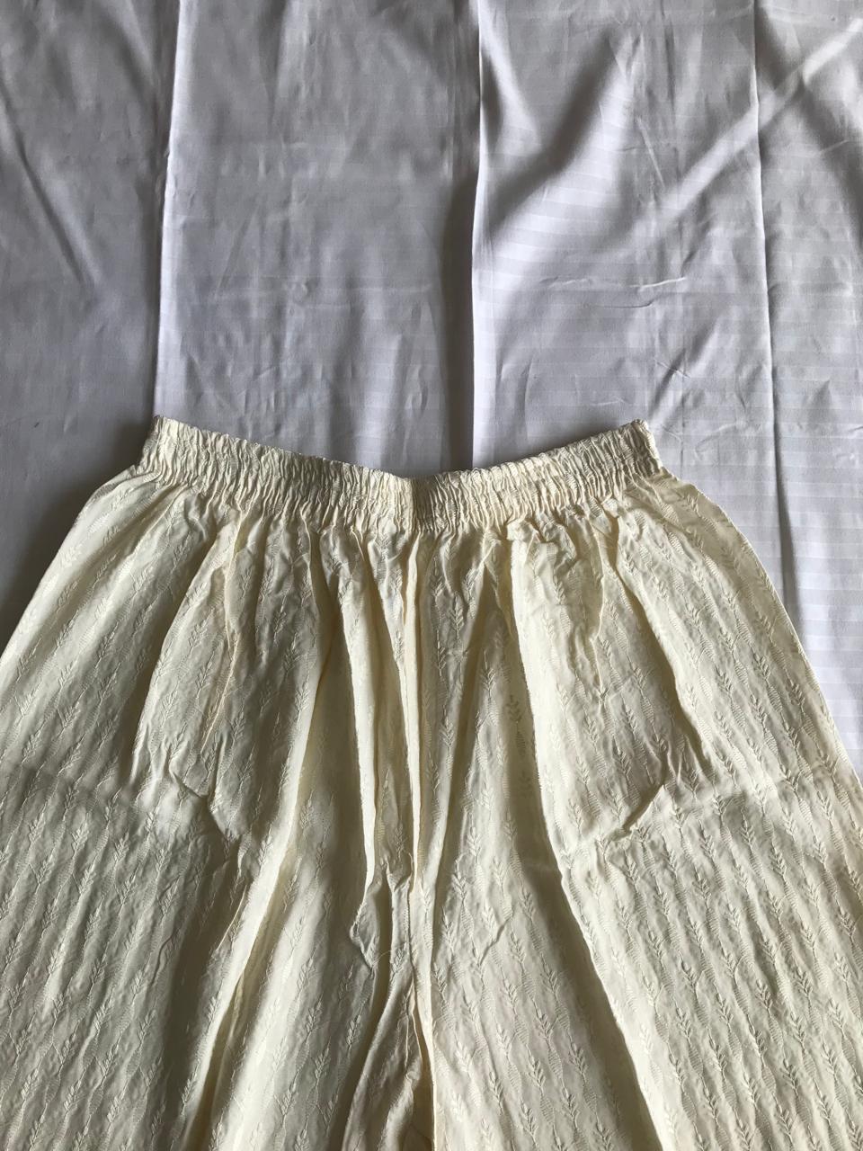 CHIKANKARY PANTS