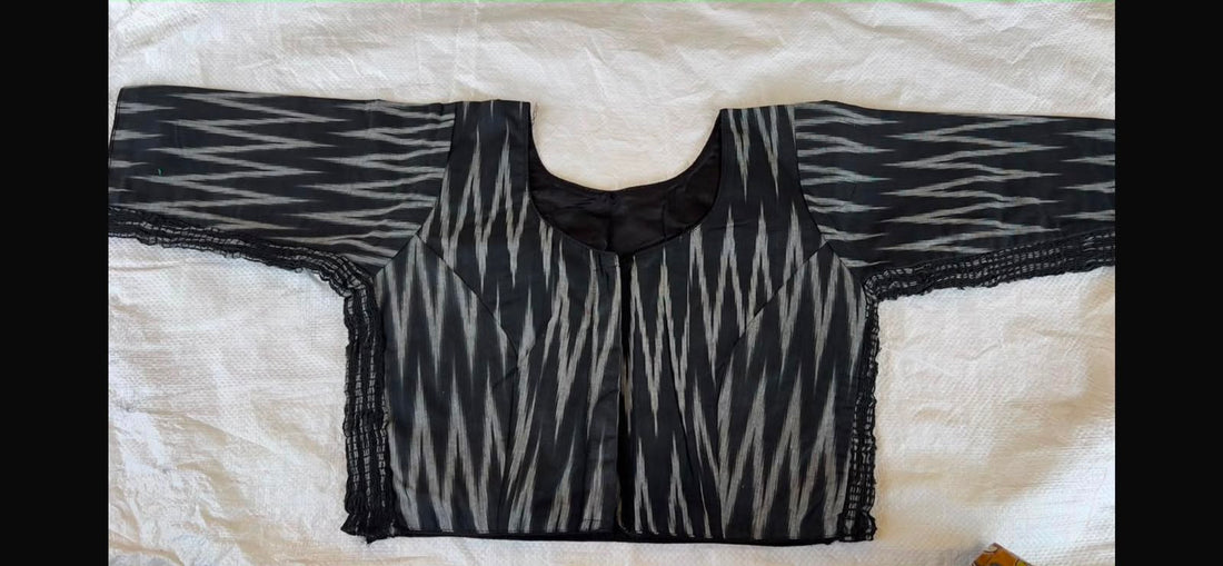 COTTON SIDE SMOKE BLOUSE
