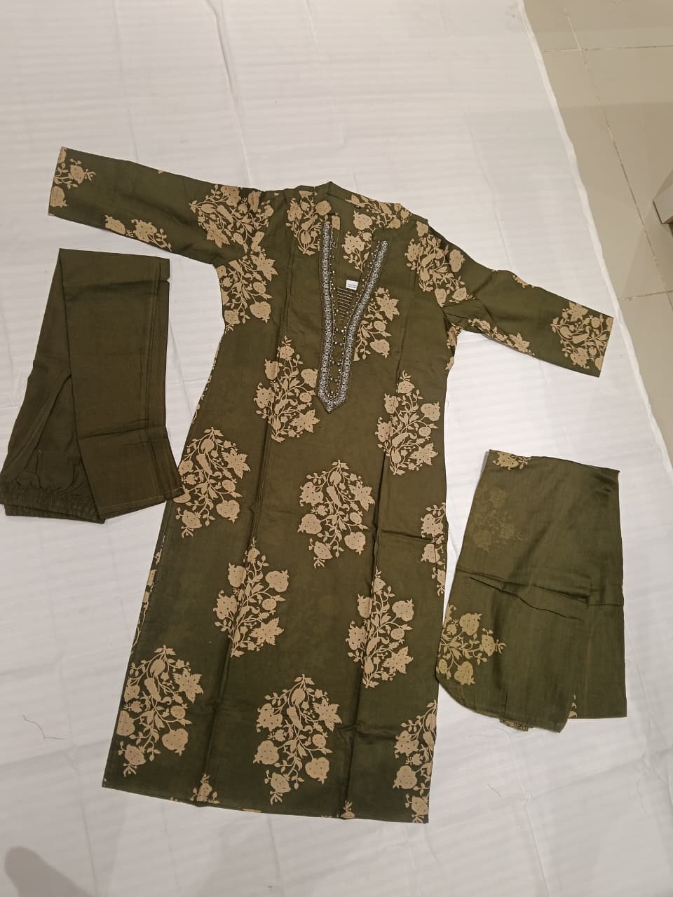 OLIVE GREEN FLORAL PRINT EMBROIDERY 3PC KURTI SET