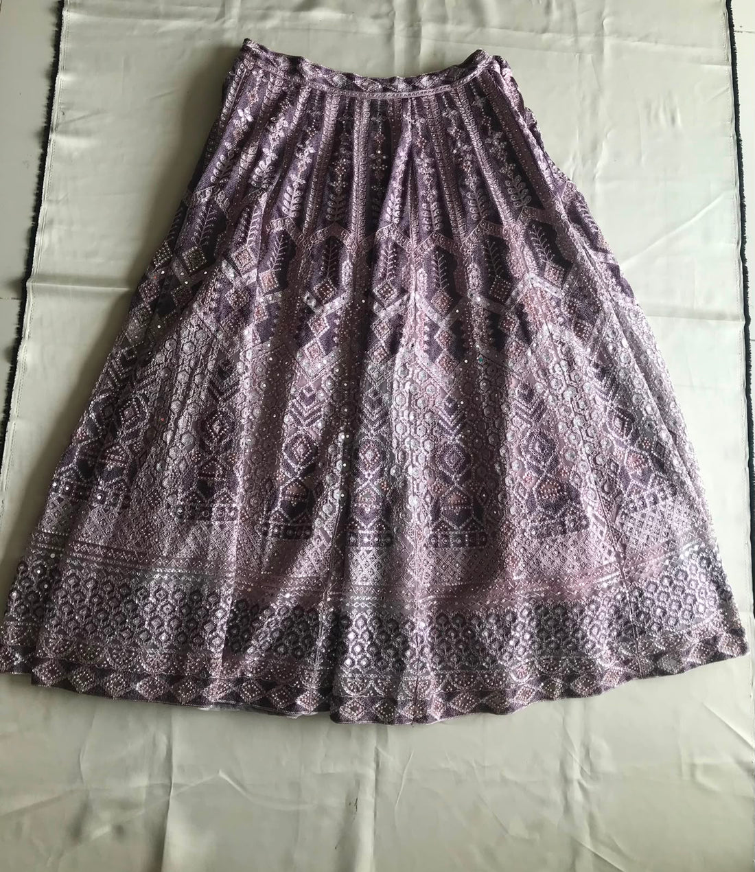 ONION PINK EMBROIDERY CROP TOP