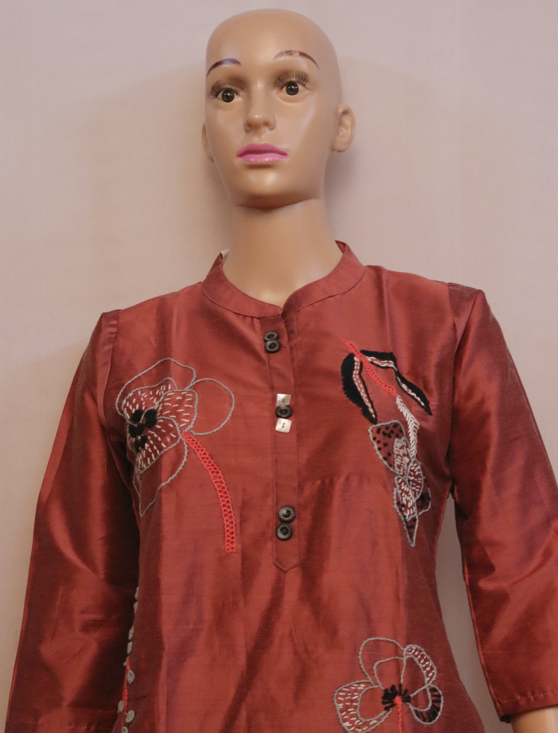 Brick Embroidered kurti set