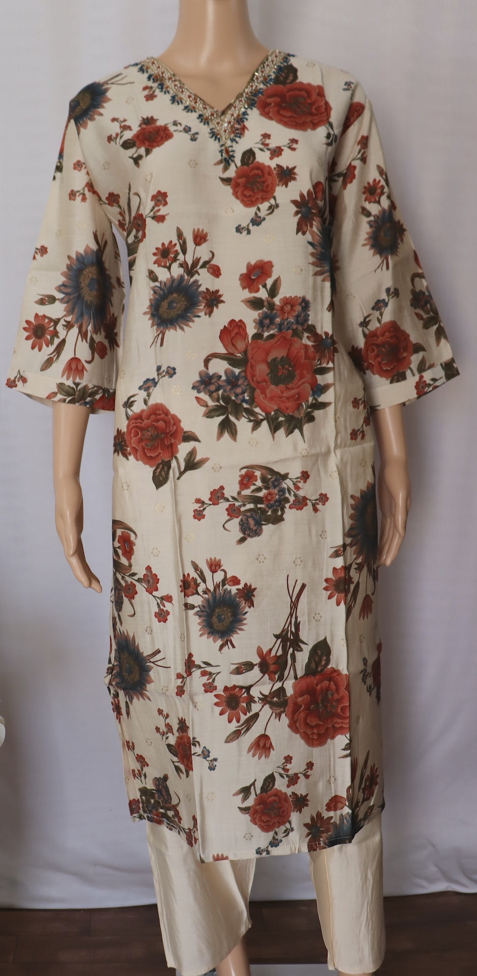 Cream Digital Printed Kurti Set